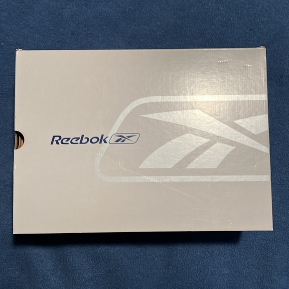 Reebok FREEDOM TRAIL SHOES - Picture 8 of 9